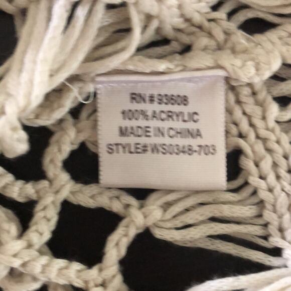 Willow & Clay Natural Open Weave Boho Top Fringe Festival - Picture 5 of 6